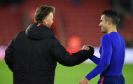 Van Gaal đã tìm ra nguyên nhân khiến Van Persie sa sút