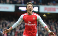 Mertesacker kêu khổ hộ Oezil