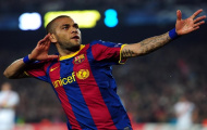 Man United săn đón Dani Alves