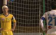 Tiền vệ tuyển Việt Nam nhập viện sau va chạm với đàn em U19