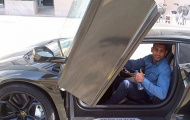 Amir Khan khoe siêu xe Lamborghini
