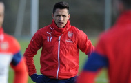 Thi đấu chói sáng, Sanchez được Wenger nâng tầm “huyền thoại”