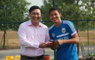 Hết thời các ông bầu vung tiền tỷ thưởng Tết ở V.League