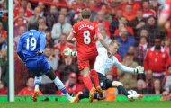 Cựu sao Chelsea khơi lại nỗi đau của Steven Gerrard