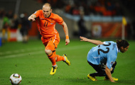Video: Arjen Robben - 1 kiểu đi bóng nhưng không dễ bắt bài