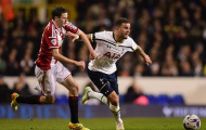 Van Gaal muốn 'bắt cóc' Kyle Walker