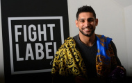 Hụt trận gặp Mayweather và Pacquiao, Amir Khan giải sầu với thiết kế thời trang