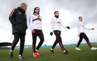 Falcao mệt mỏi trong buổi tập cùng Man United