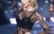 Taylor Swift ngày càng xinh đẹp, gợi cảm