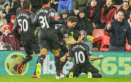 Southampton 0-2 Liverpool: Coutinho và Sterling ghi dấu ấn