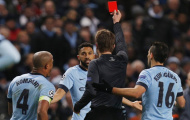 Gael Clichy 'ám chỉ' trọng tài không công bằng?