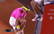 Nadal thản nhiên tụt quần giữa thanh thiên bạch nhật