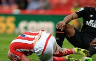 Cận cảnh chấn thương kinh hoàng của cầu thủ Stoke City
