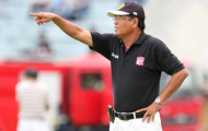 HLV V-League cần bác sĩ ngủ chung phòng