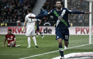 Bas Dost - Cầu thủ xuất sắc nhất tháng 2 của Bundesliga