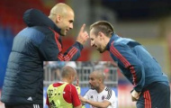 “Bí mật của Pep”; Chương 7: Thêm mắm thêm muối