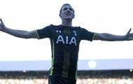 Harry Kane lập cú đúp, Tottenham phả hơi nóng vào Top 4