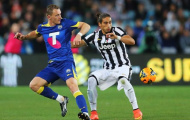 Martin Caceres phải lên bàn phẫu thuật