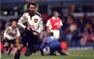 Pha sô lô kinh điển của Giggs vào lưới Arsenal tại FA Cup 1999