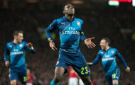 Welbeck có quyền ăn mừng sau khi sút tung lưới MU