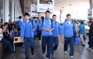 Đội Olympic Uzbekistan đặt chân đến TP.HCM