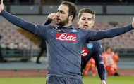 Higuain khiêm tốn sau khi lập hattrick cho Napoli