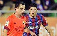 Ở tuổi 35, Xavi lập kỉ lục 750 trận khoác áo Barcelona
