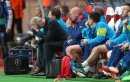 Bị loại cay đắng, HLV Wenger sẽ bị sa thải?