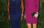 Serena từng 'khủng bố' điện thoại của Wozniacki