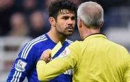 Diego Costa tiếp tục phàn nàn về trọng tài Anh