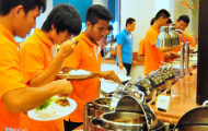 Tuyển thủ Olympic Việt Nam không hợp đồ ăn ở khách sạn