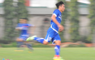 Trung vệ U23 Việt Nam trở về tập luyện với đội hạng Nhì
