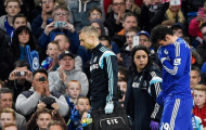 Chelsea trả giá đắt sau thắng lợi trước Stoke