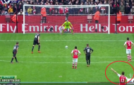 Giroud có tài tiên đoán hướng sút phạt đền?