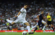 Video: Top 5 cú sút trái phá của Ronaldo trong màu áo Real