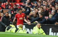 Man United nhận tin dữ: Carrick dính chấn thương