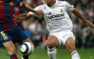 Video: Ronaldo béo trổ tuyệt kĩ khiến Cales Puyol bẽ mặt