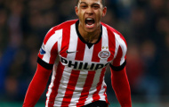 Video: Cú sút phạt thành bàn quá đỉnh của Memphis Depay