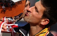 San bằng thành tích của Federer, Djokovic phấn khích