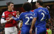 Lawrenson: 'Arsenal bất lực trước Chelsea, Man Utd mất top 3'
