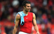 Van Gaal lên tiếng nắn gân Van Persie