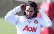 HLV Van Gaal trao cơ hội cho Falcao, nhưng...