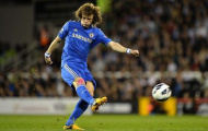 Video: Cú sút xa đi như tên lửa của David Luiz