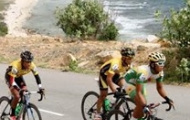 Ngắm cung đường tuyệt đẹp ven biển ở Cúp xe đạp truyền hình