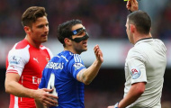 Huyền thoại Thierry Henry tố Fabregas ăn vạ