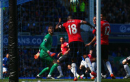 Man United thua đau Everton: Cú đánh trời giáng