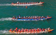 Hơn 200 VĐV dự giải đua thuyền truyền thống tại Cần Thơ