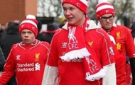 Trước trận QPR, fan Liverpool lái máy bay 'đuổi' Rodgers