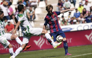 Hàng công rực sáng, Barcelona vùi dập 8 bàn Cordoba