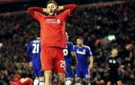 Sao Liverpool đòi phá đám tiệc mừng của Chelsea